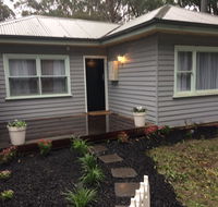 Fell Estate Cottages - Redcliffe Tourism