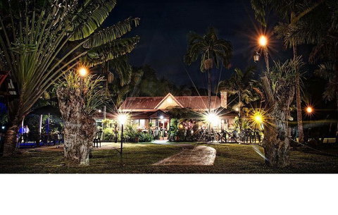 Ferns Hideaway Resort - Redcliffe Tourism 0