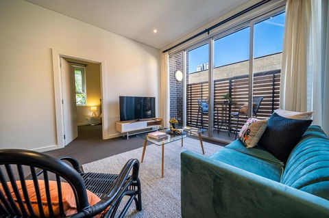 Floral On Frew - Heart Of The CBD - Wifi - Netflix - Redcliffe Tourism 3