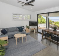 FortyTwo Mini - Redcliffe Tourism