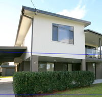 FRASERS COTTAGE- 23 Castle St Laurieton - Redcliffe Tourism