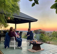 French Cottage  Loft - Redcliffe Tourism