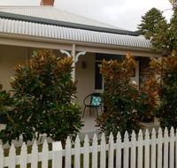 FUNKY COTTAGE - Redcliffe Tourism