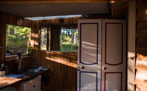 Funky Yurt On Acreage - Redcliffe Tourism 1