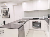 G04 Courtyard Apartment