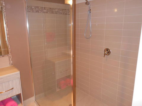Gang Gang Villas - Redcliffe Tourism 2
