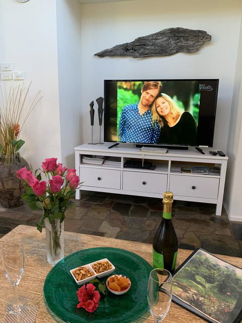 Garasu Lodge - Redcliffe Tourism 1