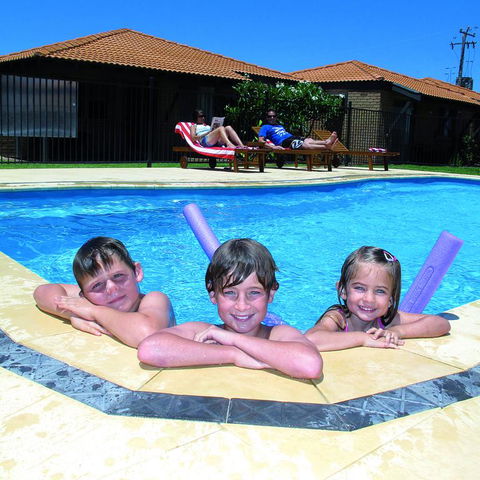 Geraldton's Ocean West Holiday Units & Short Stay Accommodation - Redcliffe Tourism 3