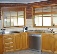 Getawaytoaljon - Redcliffe Tourism