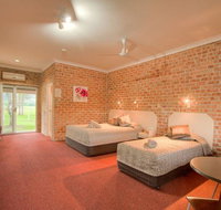 Country Lodge Motel - Redcliffe Tourism