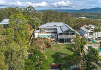 Gold Coast Stunning Home and Unit close to Theme Parks