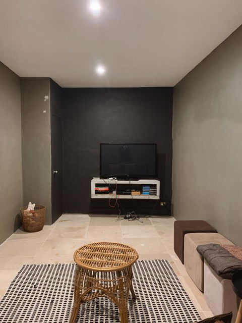 Golden Streams - Redcliffe Tourism 2