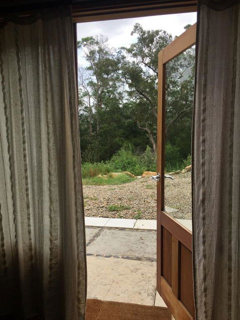 Golden Streams - Redcliffe Tourism 0