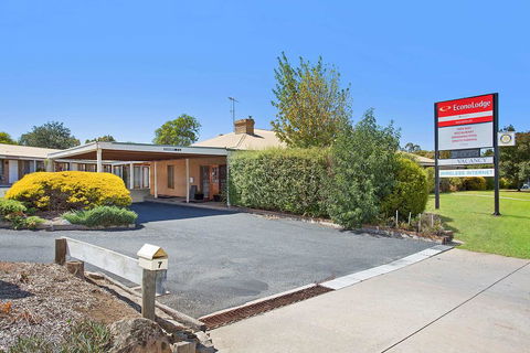 Goldfields Motel - Redcliffe Tourism 0