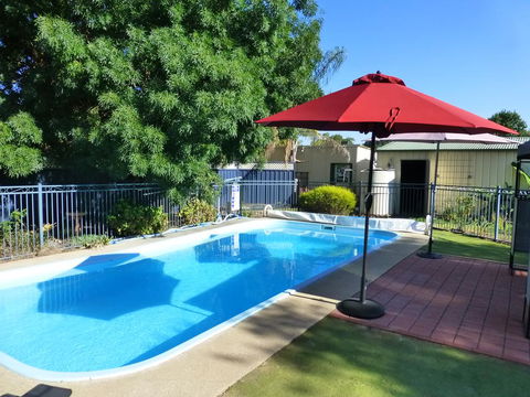 Golfers Retreat Motel - Redcliffe Tourism 1