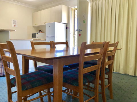 Golfview Motor Inn - Redcliffe Tourism 1