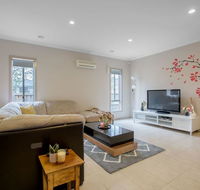 Gorgeous 4BR home in Point Cook - Redcliffe Tourism