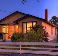 Grace's Spa Cottage - Redcliffe Tourism