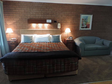 Greenacres Motel - Redcliffe Tourism 0