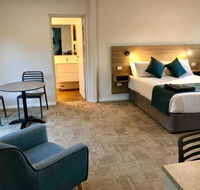 Gundagai Tourist Suites - Redcliffe Tourism