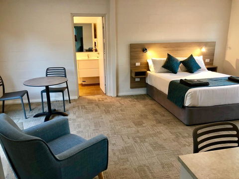 Gundagai Tourist Suites - Redcliffe Tourism 0