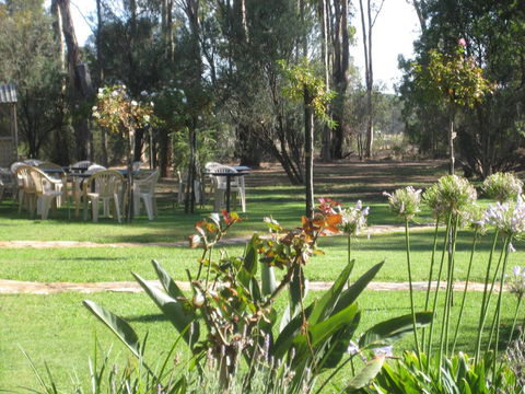 Gunyah Valley Retreat - Redcliffe Tourism 1