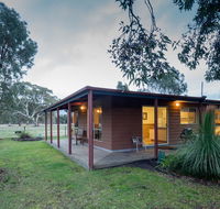 Halls Haven Resort - Redcliffe Tourism