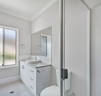 Hamblin - Redcliffe Tourism