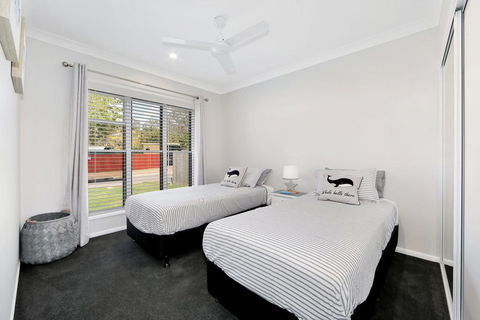 Hamptons @ The Point - Redcliffe Tourism 2
