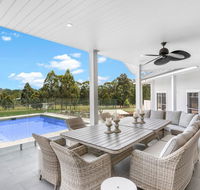 Hamptons on Figtree - Redcliffe Tourism