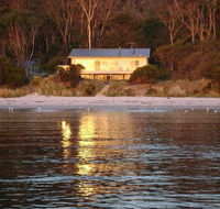 Harpers On The Beach - Redcliffe Tourism