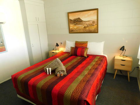 Hatton Vale Motel - Redcliffe Tourism 0
