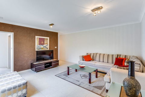 Hear The Waves At Anna Bay! - Redcliffe Tourism 0