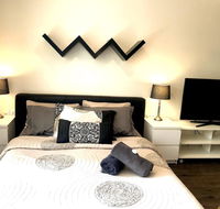 Heart of Manly Apartment - Redcliffe Tourism