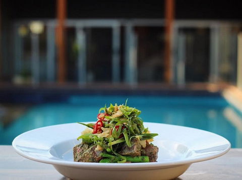 Heathcote Inn - Redcliffe Tourism 0