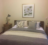 Helen's Luxury Hut - Redcliffe Tourism