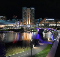 Hello Adelaide Motel and Apartments - Redcliffe Tourism