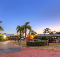 Heritage Lodge Motel - Redcliffe Tourism