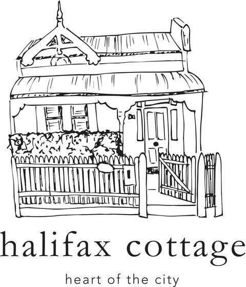 Heritage Luxury 3BR Cottage On Halifax - Redcliffe Tourism 3