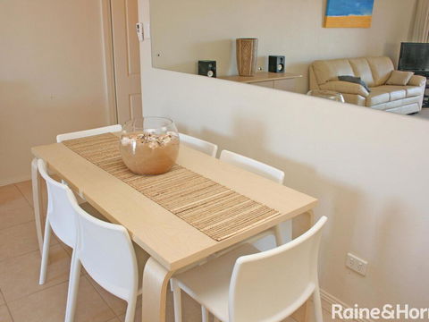 Hi Surf #4 - 4/101 Avoca Drive, Avoca Beach - Redcliffe Tourism 3