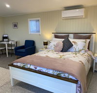 Hideaway on Hume 2 - Redcliffe Tourism