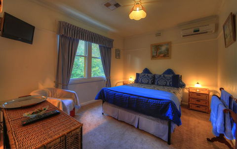 Hillview Oak B&B - Redcliffe Tourism 2