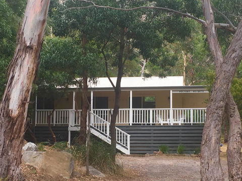 Holiday Heights - Redcliffe Tourism 0