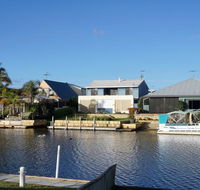 holiday house - Redcliffe Tourism