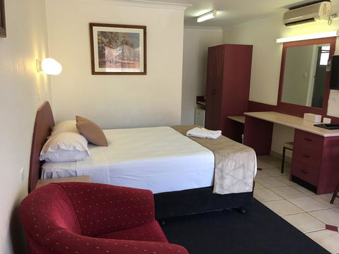 Homestead Motel - Redcliffe Tourism 1