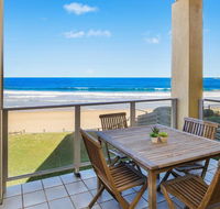Horizons - 1/99 Ocean View Drive - Redcliffe Tourism