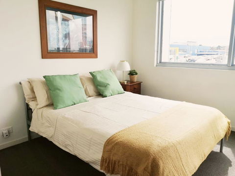 Italian Style Apartment - Redcliffe Tourism 1