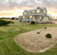 Jackaleah Farm Stay - Redcliffe Tourism