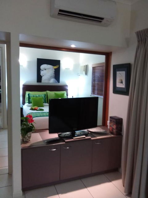 Jackies City Central Apartment - Redcliffe Tourism 2