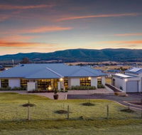 Jasmine Lodge - Redcliffe Tourism